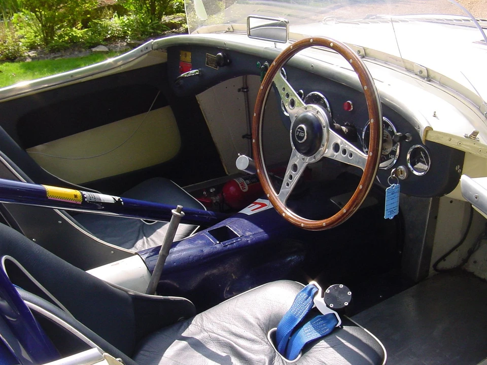 1955 Austin-Healey 100 - Image 2 of 5