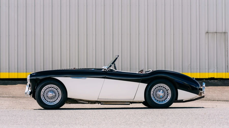 1955 Austin-Healey 100 - Image 2 of 12