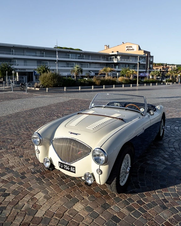 1956 Austin-Healey 100 - Image 8 of 30