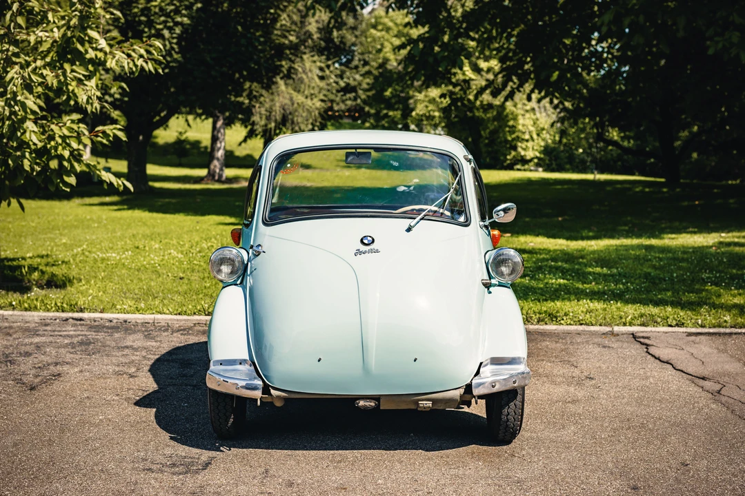 1955 BMW Isetta - Image 2 of 30