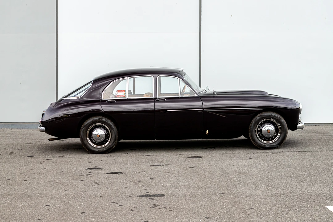 1955 Bristol - Image 4 of 31