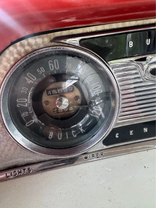 1955 Buick Super - Image 10 of 11