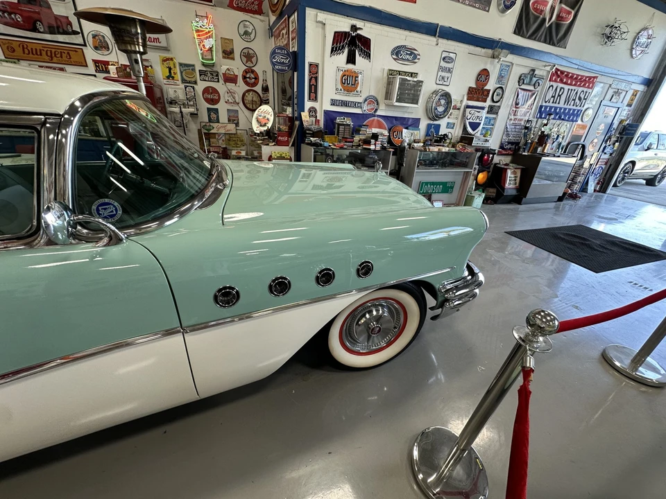 1955 Buick Century - Image 20 of 31