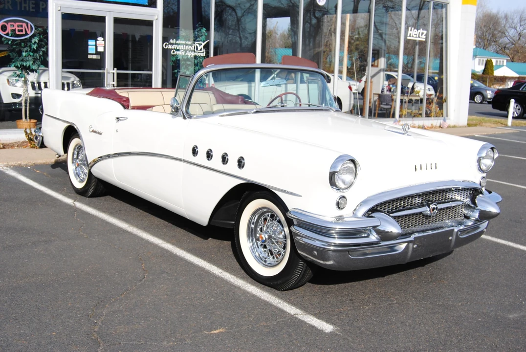 1955 Buick Century - Image 4 of 31