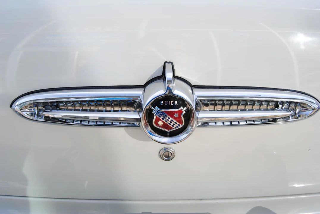 1955 Buick Century - Image 24 of 31