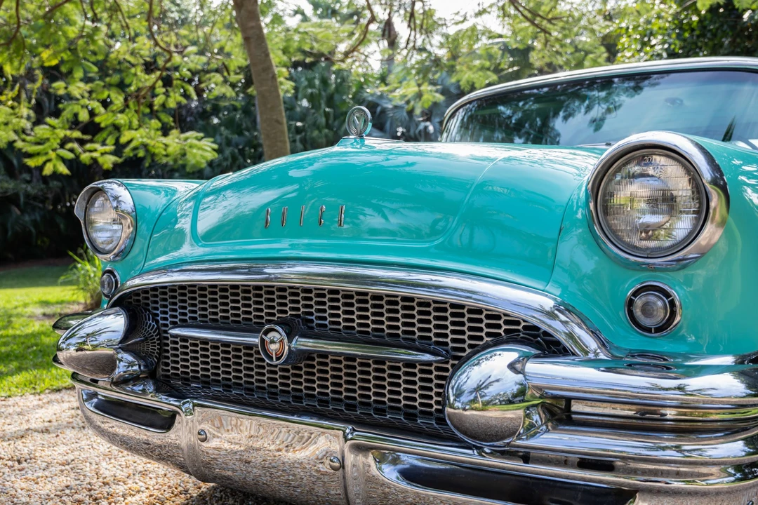 1955 Buick Century - Image 16 of 31