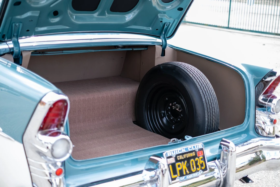 1955 Buick Century - Image 27 of 31