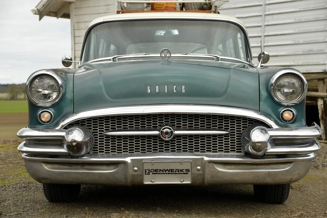 1955 Buick Century - Image 25 of 31