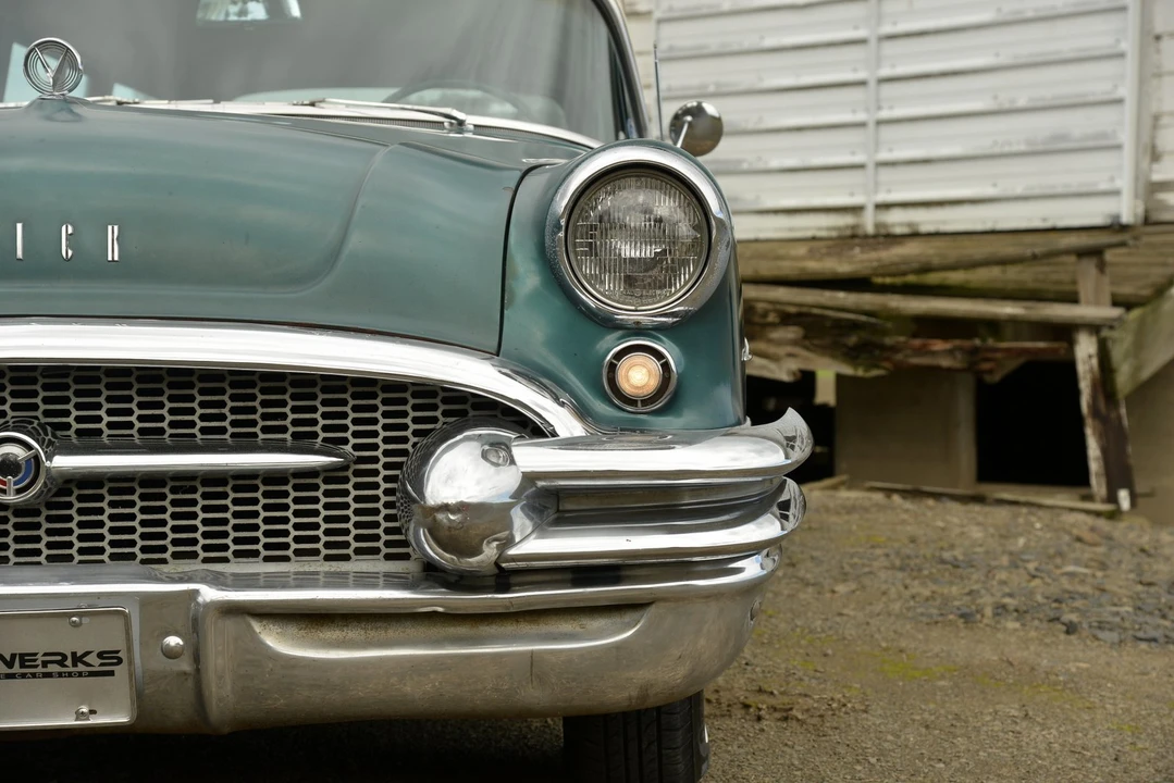 1955 Buick Century - Image 28 of 31