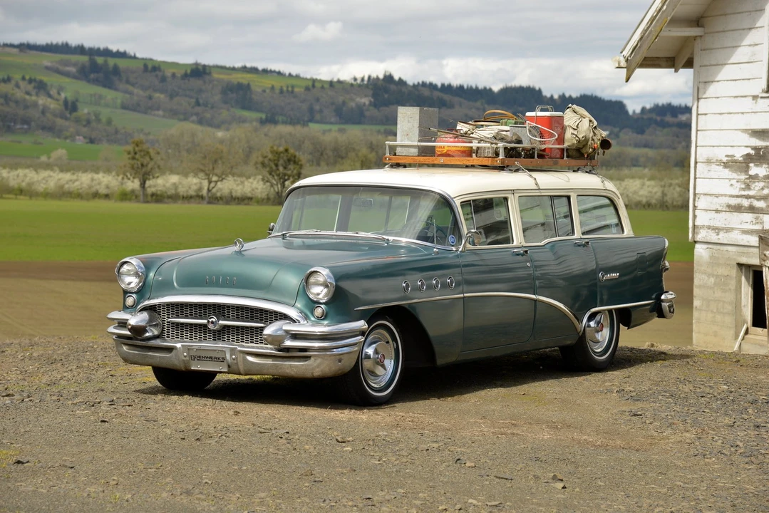1955 Buick Century - Image 4 of 31