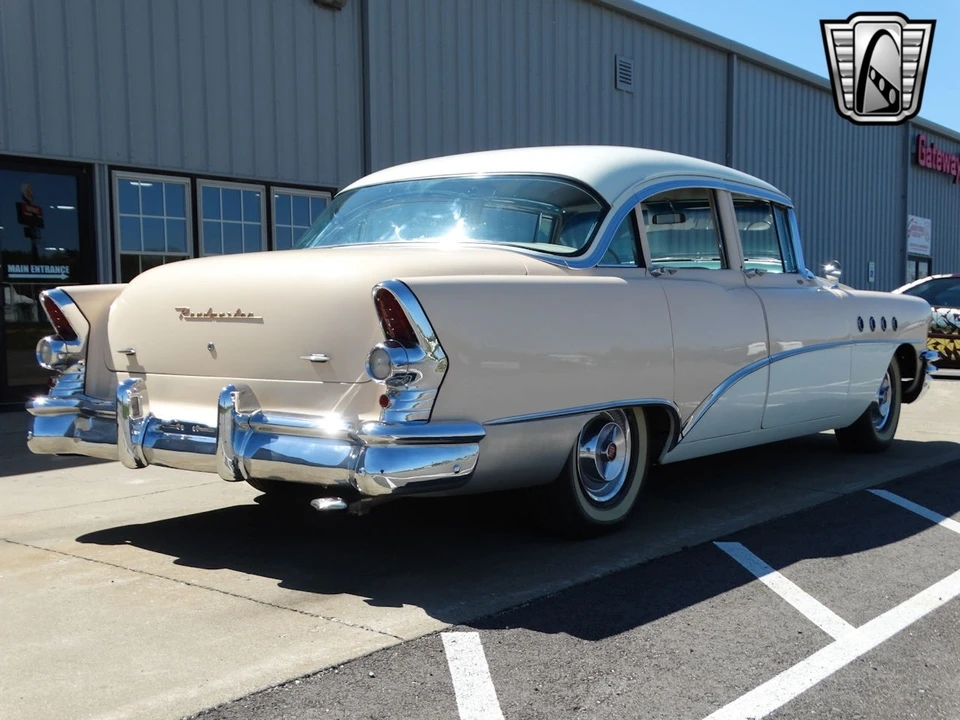 1955 Buick Roadmaster - Image 9 of 21