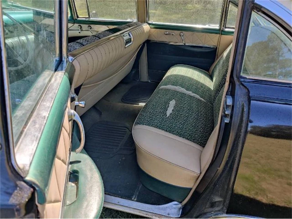 1955 Buick Roadmaster - Image 4 of 17