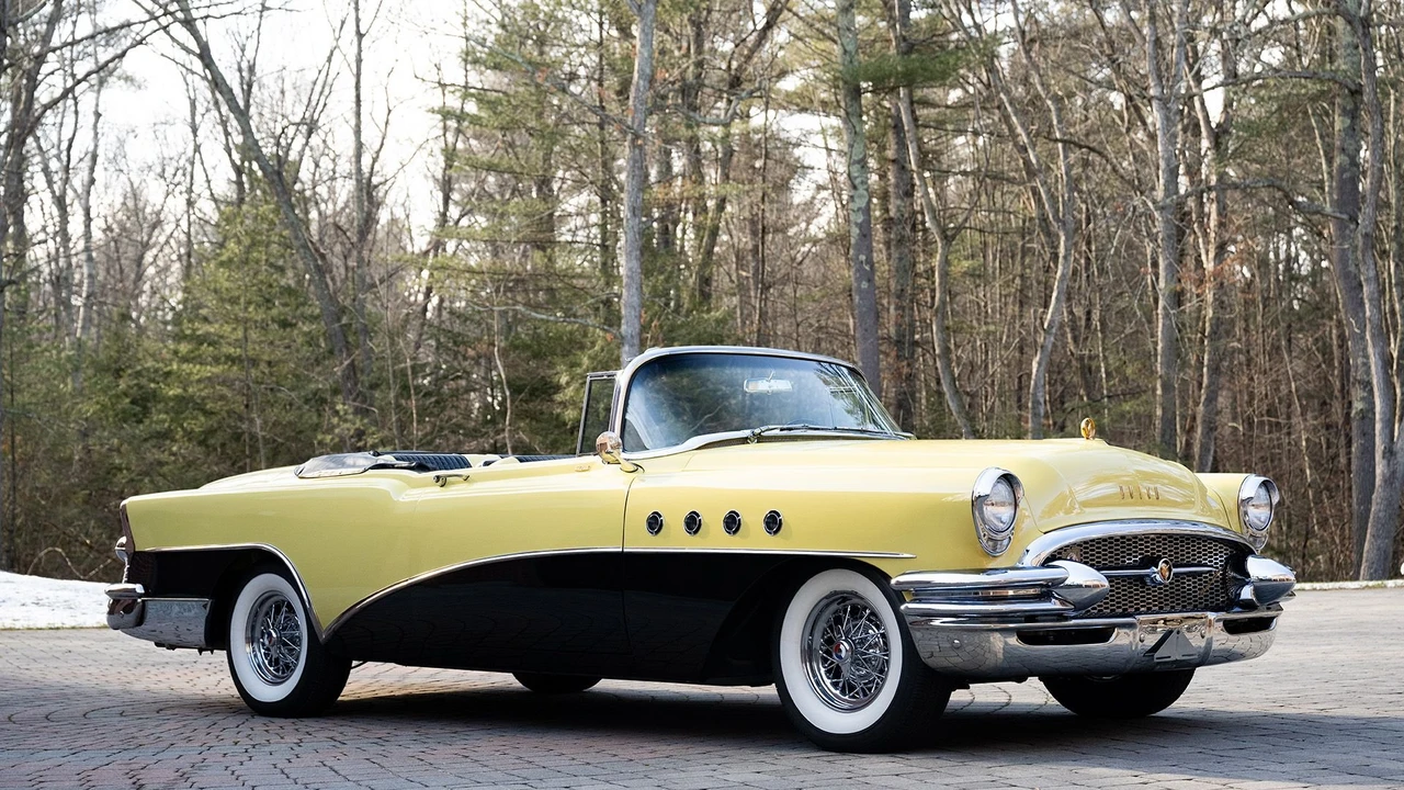 1955 Buick Roadmaster - Image 10 of 31