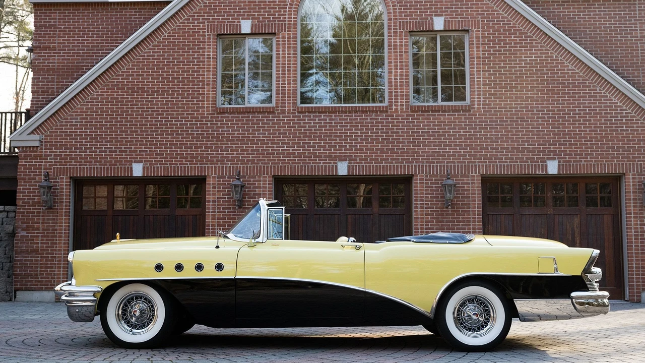 1955 Buick Roadmaster - Image 7 of 31