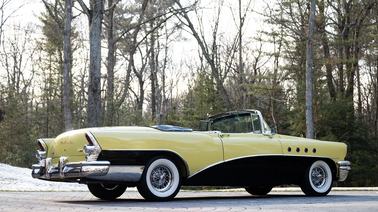 1955 Buick Roadmaster - Image 12 of 31