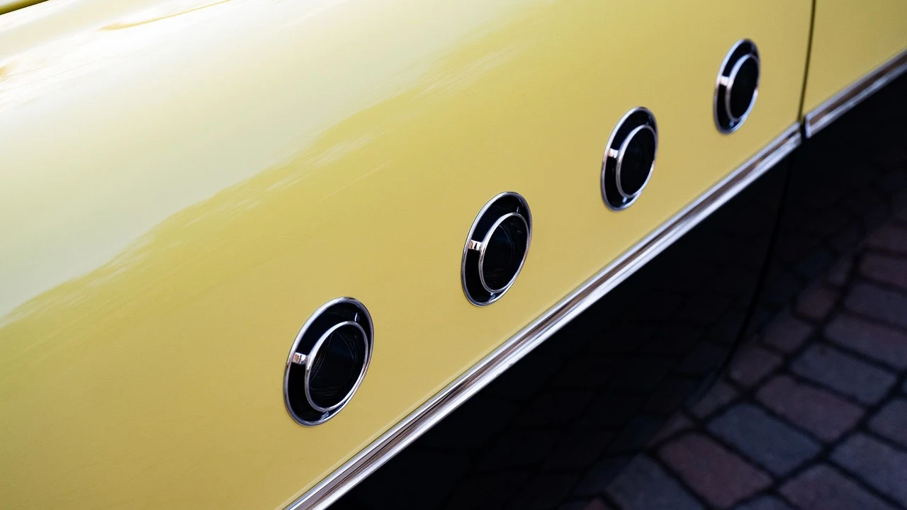 1955 Buick Roadmaster - Image 20 of 31