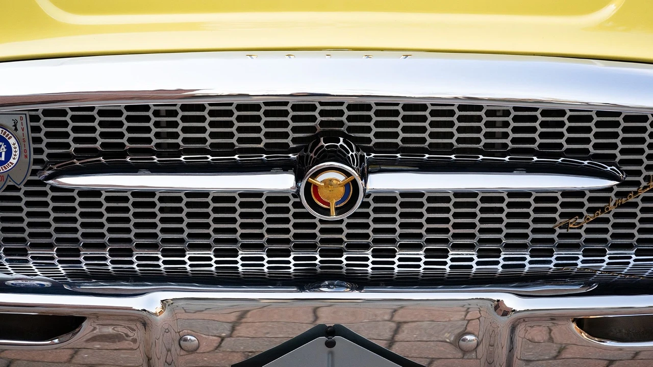 1955 Buick Roadmaster - Image 30 of 31