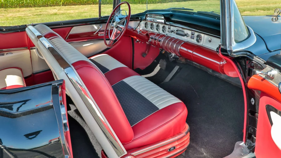 1955 Buick Roadmaster - Image 5 of 22
