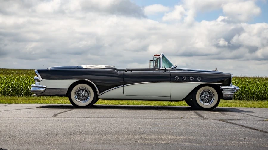 1955 Buick Roadmaster - Image 13 of 20