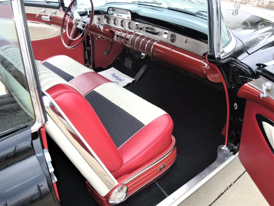 1955 Buick Roadmaster - Image 5 of 20