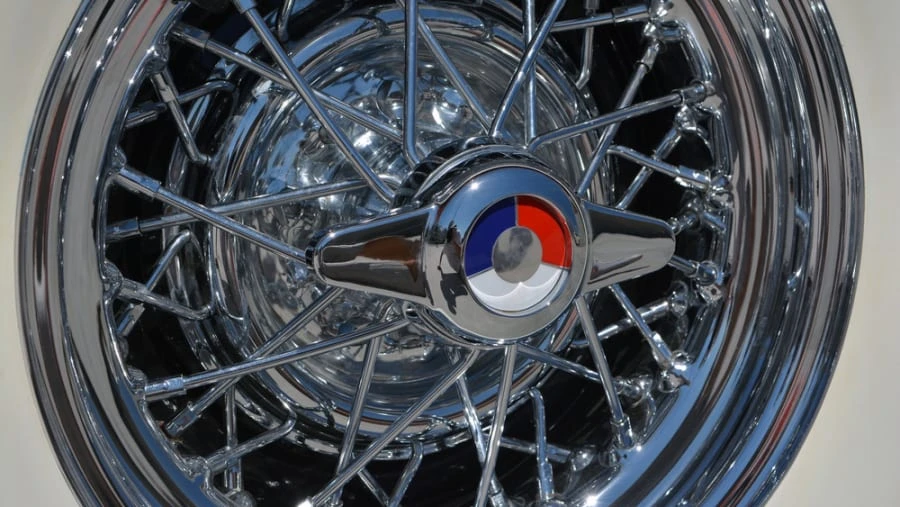 1955 Buick Roadmaster - Image 11 of 12