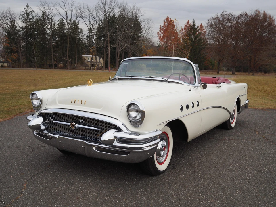 1955 Buick Roadmaster - Image 10 of 31