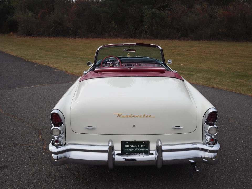 1955 Buick Roadmaster - Image 23 of 31