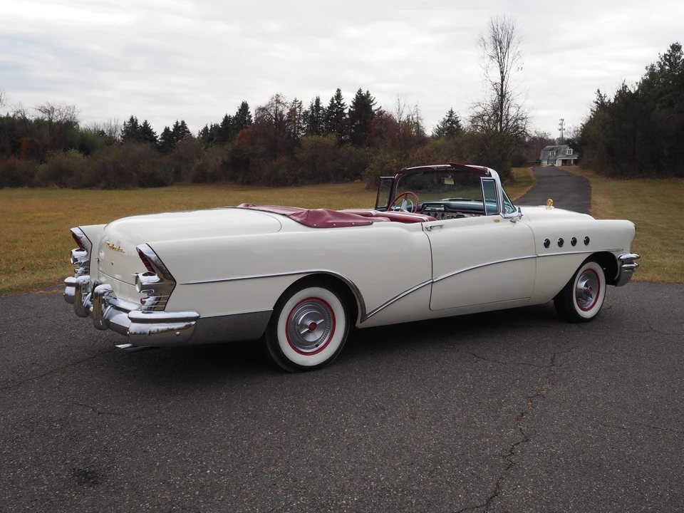 1955 Buick Roadmaster - Image 25 of 31