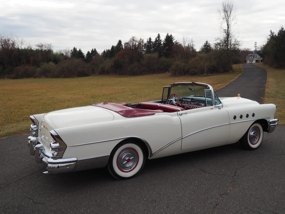 1955 Buick Roadmaster - Image 26 of 31