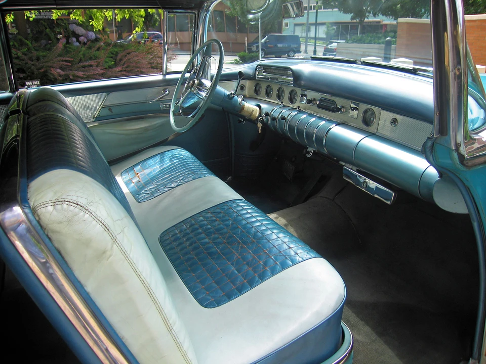 1955 Buick Roadmaster - Image 2 of 4