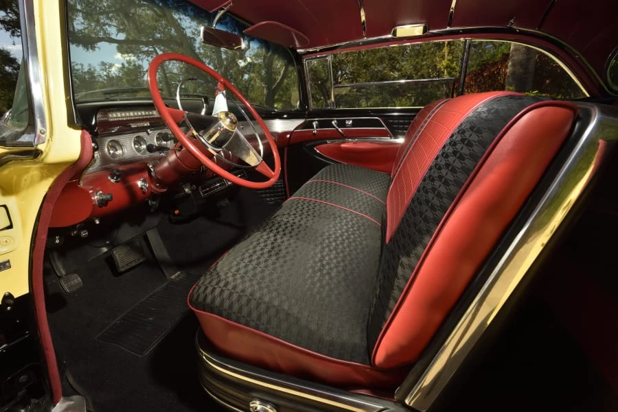 1955 Buick Roadmaster - Image 27 of 31