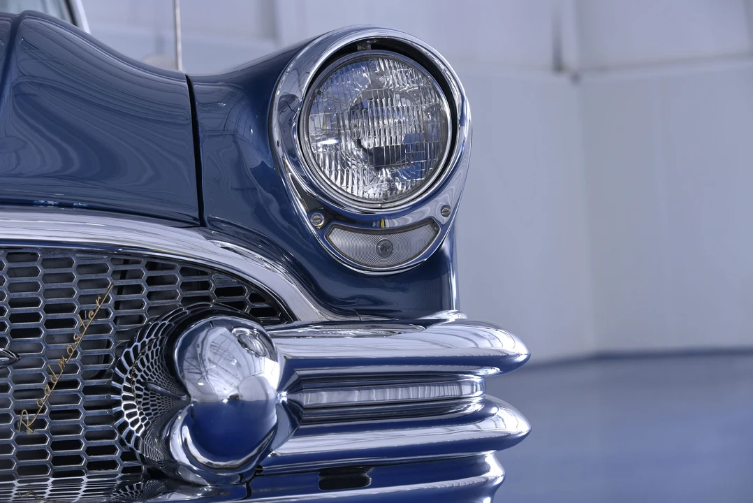 1955 Buick Roadmaster - Image 19 of 31