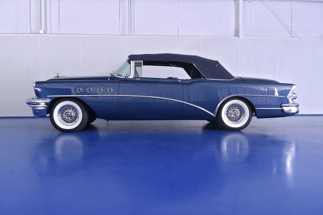 1955 Buick Roadmaster - Image 5 of 31