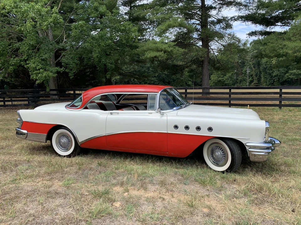 1955 Buick Roadmaster - Image 3 of 31