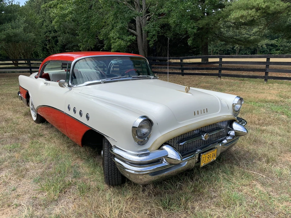 1955 Buick Roadmaster - Image 4 of 31