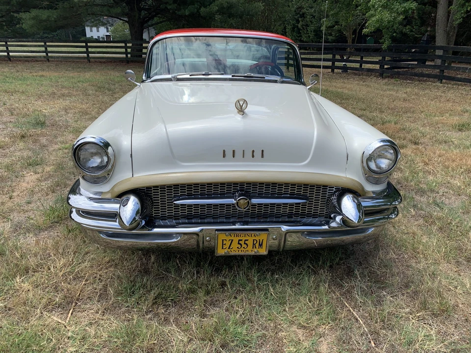 1955 Buick Roadmaster - Image 5 of 31