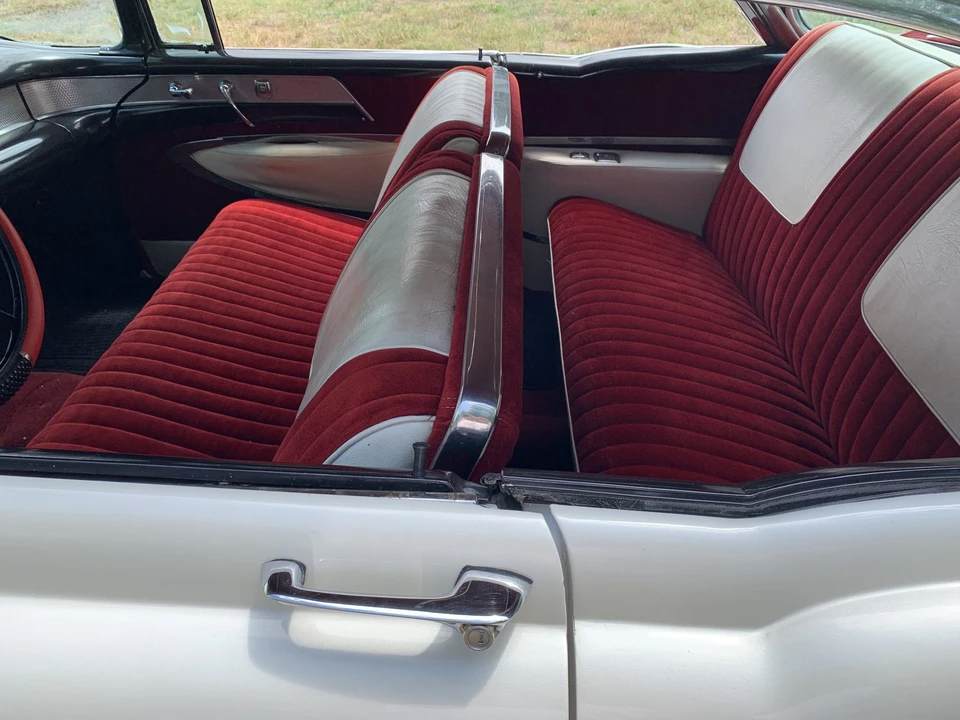 1955 Buick Roadmaster - Image 16 of 31