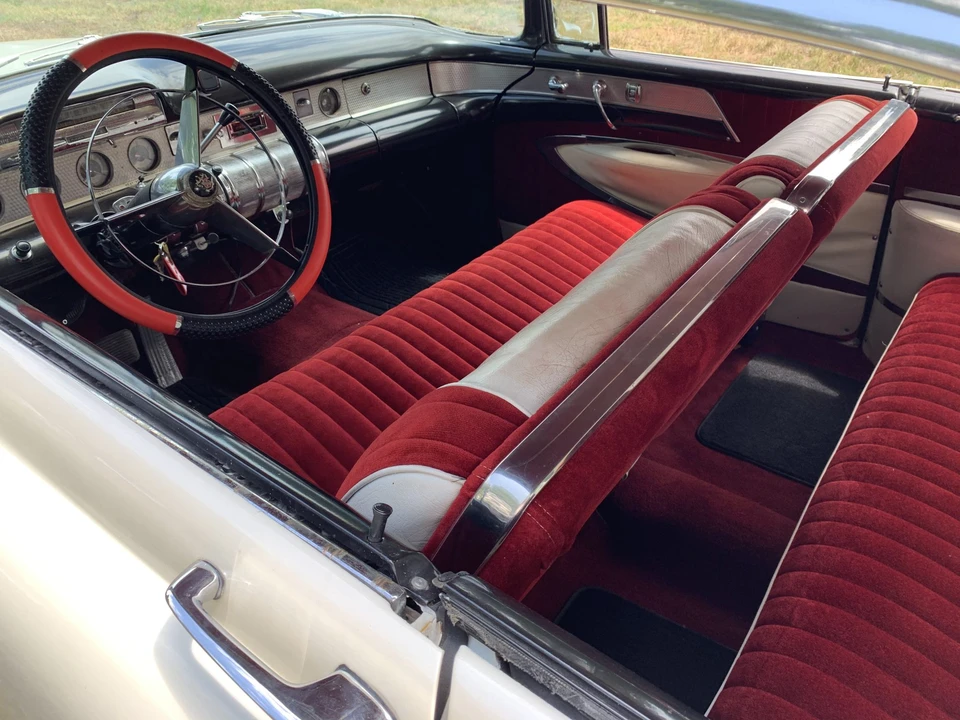 1955 Buick Roadmaster - Image 18 of 31