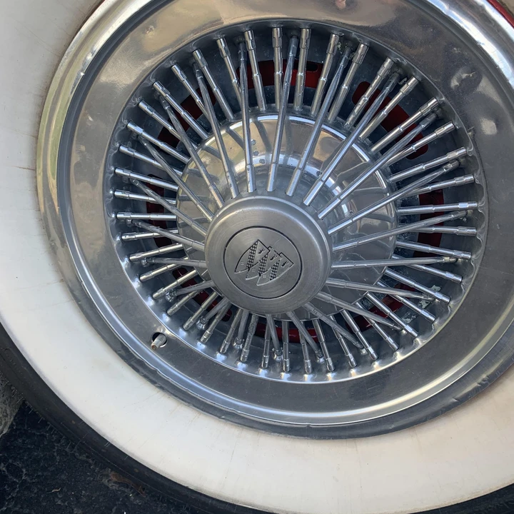 1955 Buick Roadmaster - Image 15 of 31