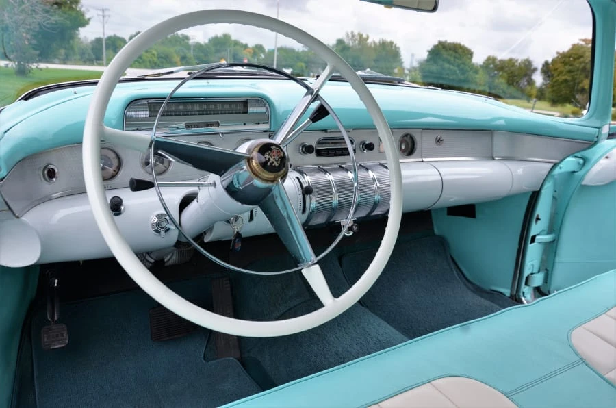 1955 Buick Roadmaster - Image 4 of 12
