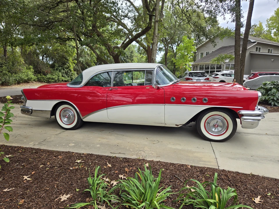 1955 Buick Roadmaster - Image 8 of 31