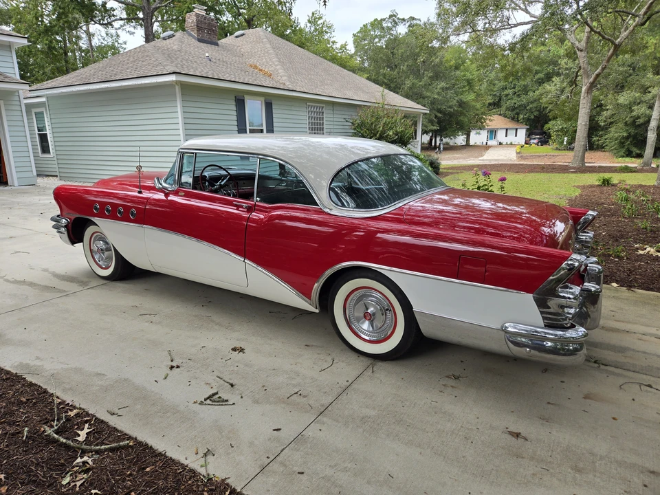 1955 Buick Roadmaster - Image 5 of 31