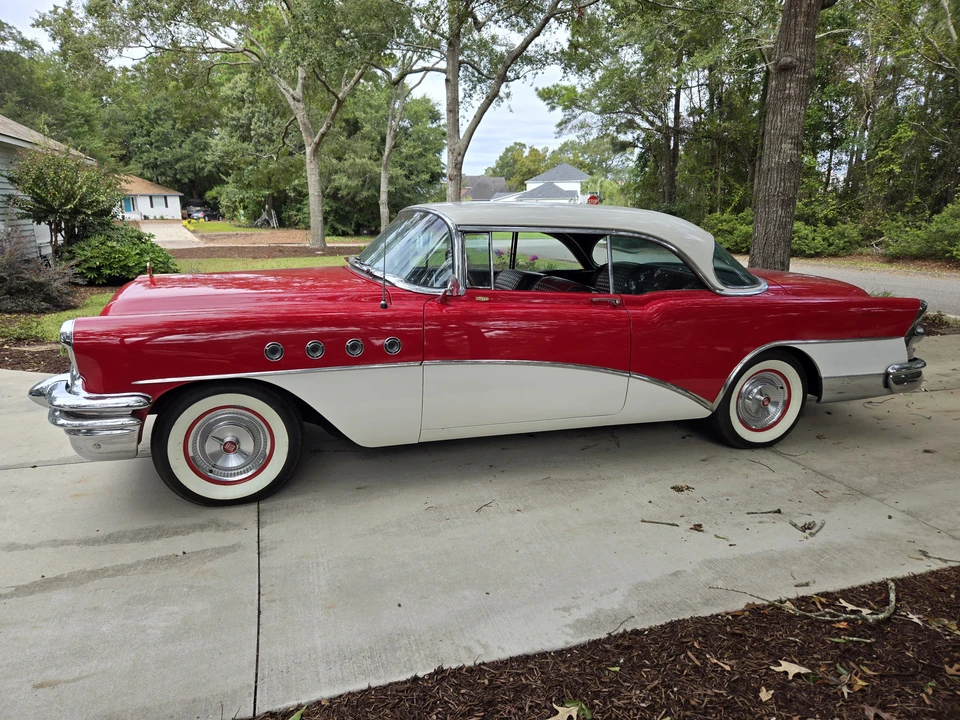 1955 Buick Roadmaster - Image 4 of 31