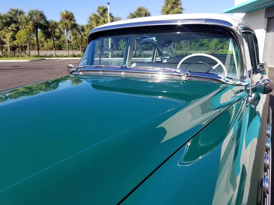 1955 Buick Roadmaster - Image 27 of 31