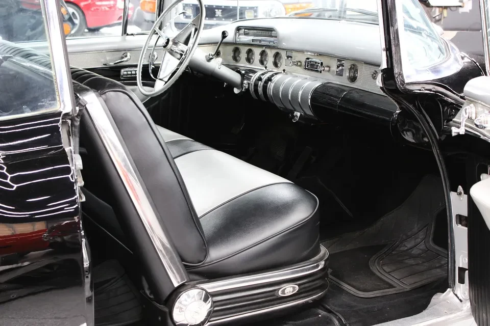 1955 Buick Roadmaster - Image 12 of 20