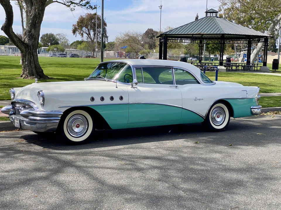 1955 Buick Super - Image 4 of 31