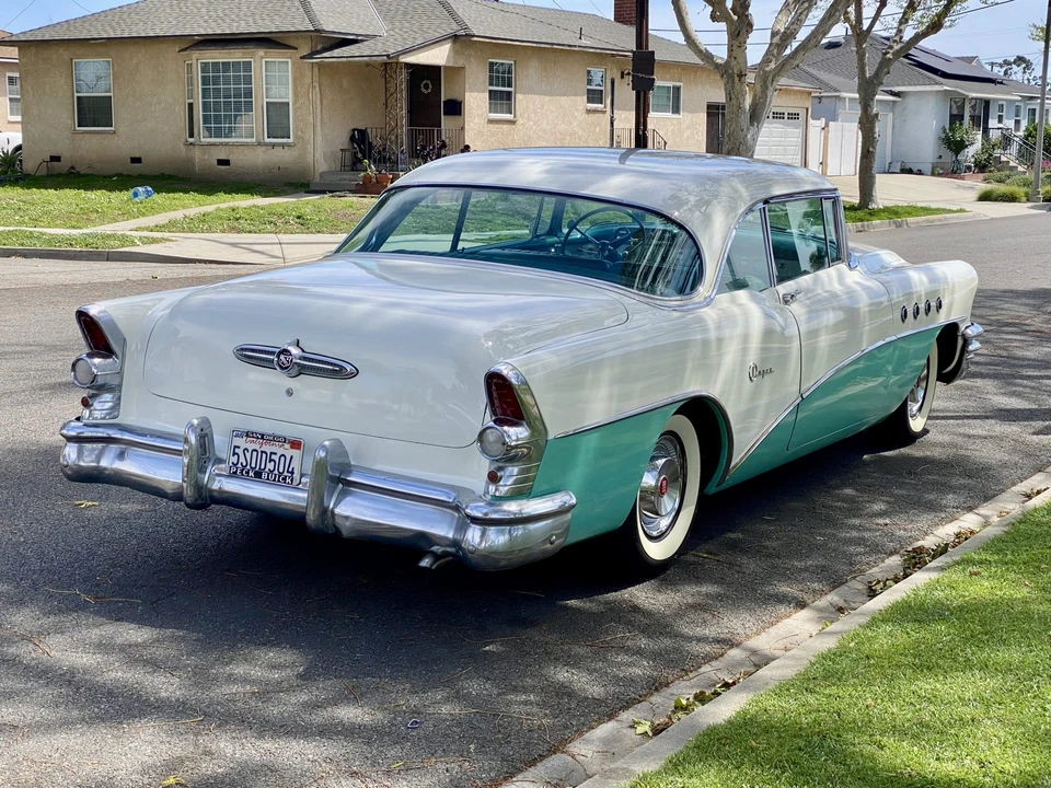 1955 Buick Super - Image 16 of 31