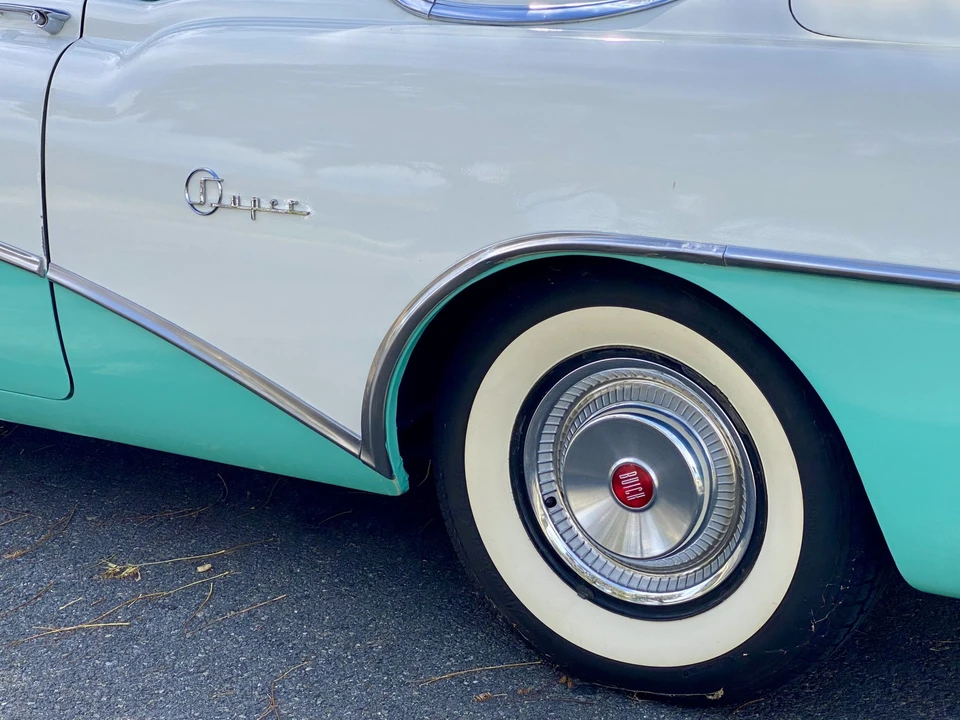 1955 Buick Super - Image 28 of 31