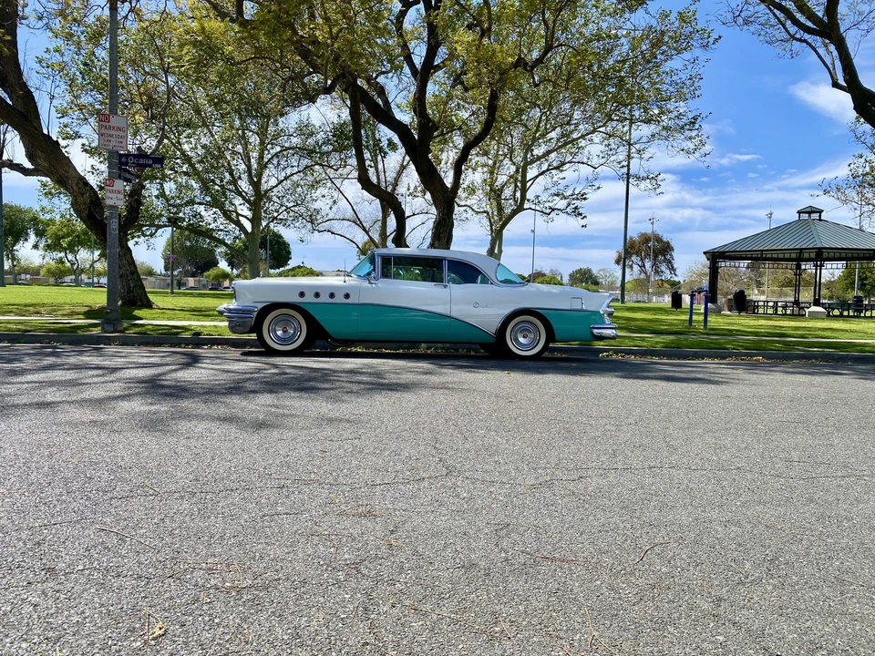 1955 Buick Super - Image 6 of 31