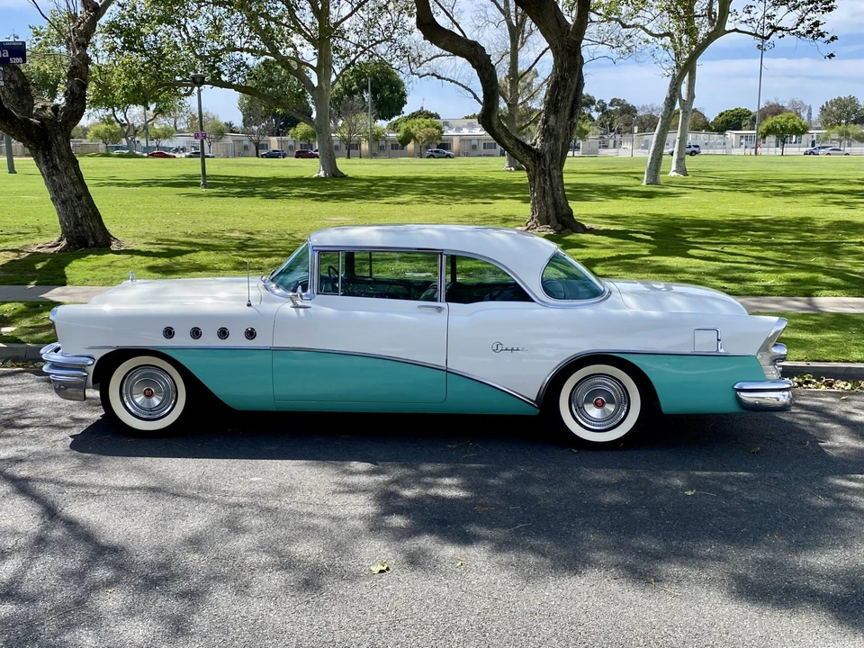 1955 Buick Super - Image 7 of 31